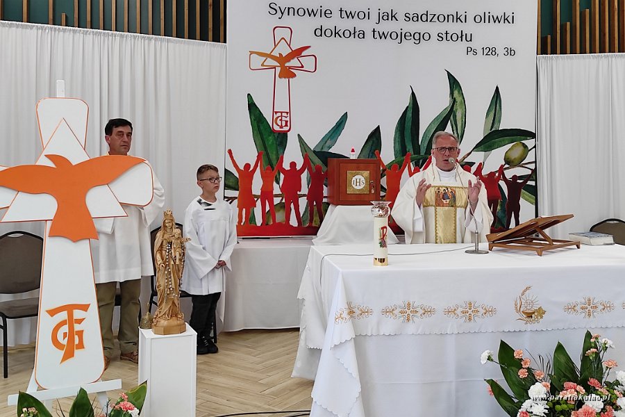 4-01 Eucharystia.jpg